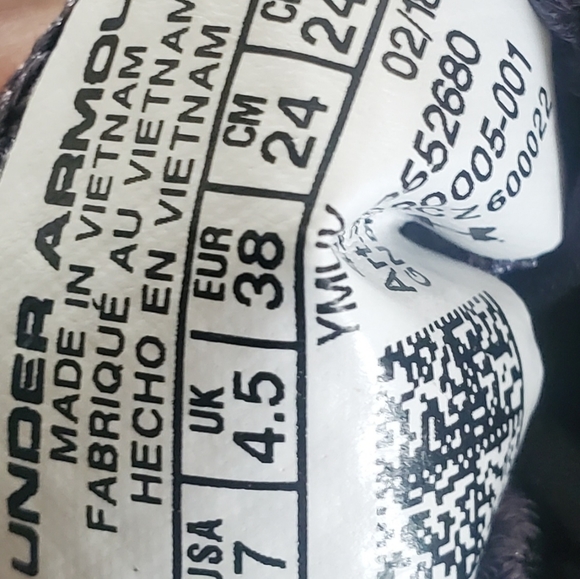 Under Armour Size 7 black gray white - Picture 4 of 4